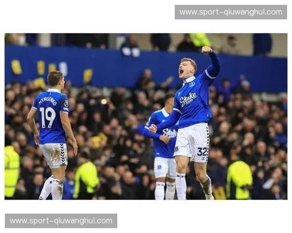 刀光剑影，蓝色与紫色风暴的碰撞：阿斯顿维拉与埃弗顿的英超史诗